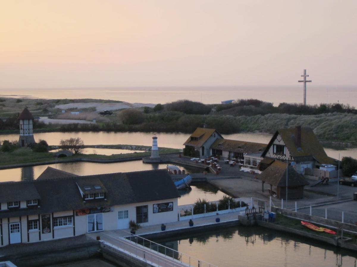 Vue Panoramique Lägenhet Courseulles-sur-Mer Exteriör bild